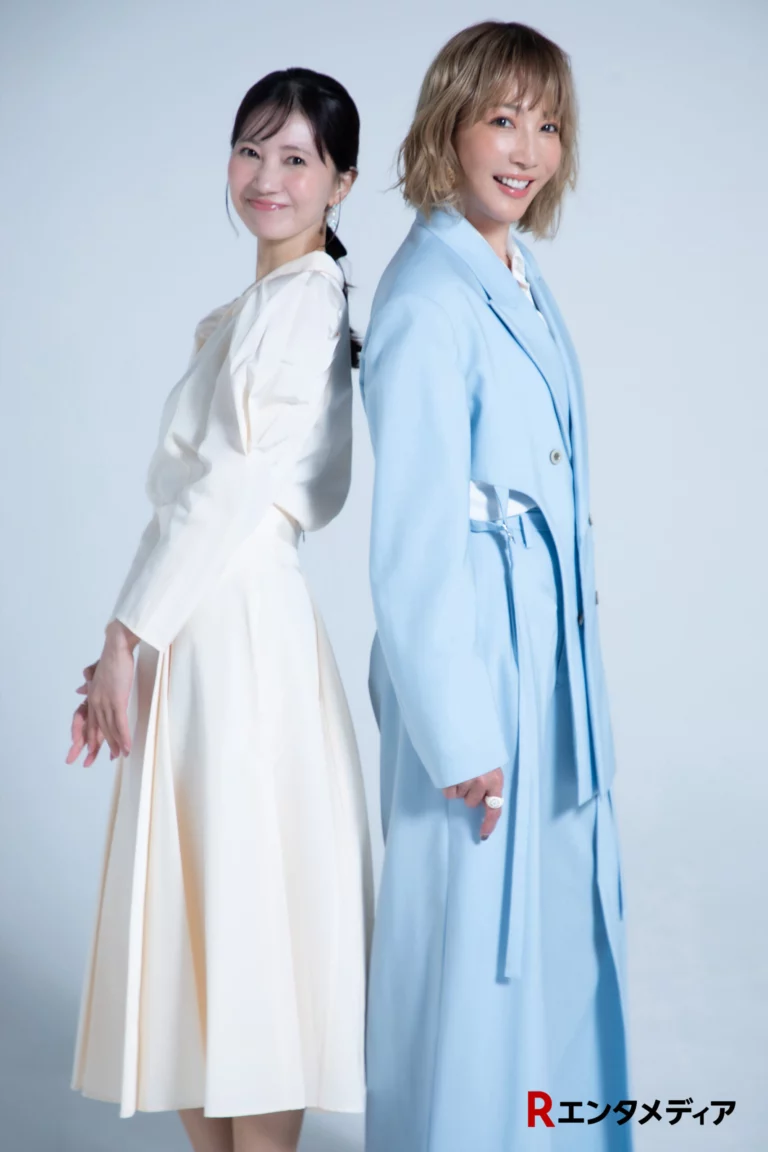 宝塚退団後ミュージカル初共演！柚希礼音＆夢咲ねねインタビュー記事内の1枚中9番目の写真