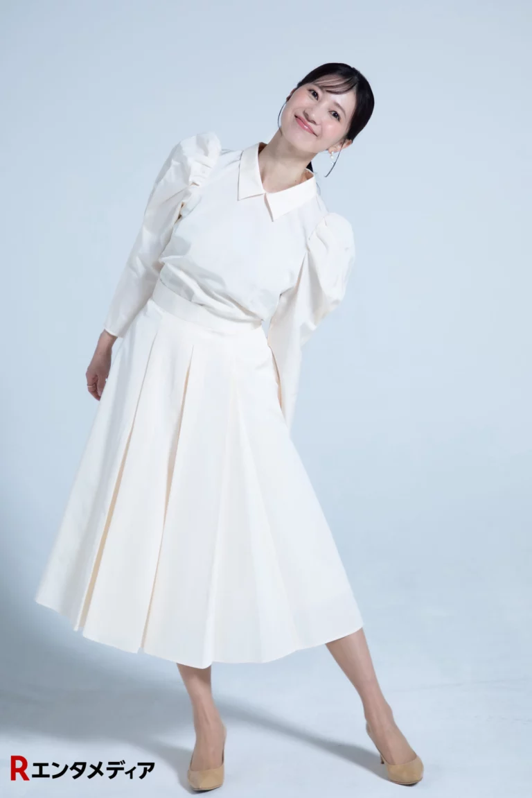 宝塚退団後ミュージカル初共演！柚希礼音＆夢咲ねねインタビュー記事内の8枚中9番目の写真