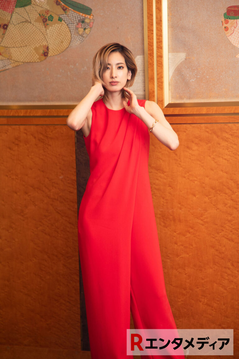 柚香光、宝塚退団後初の舞台で“鬼”に挑戦　劇団☆新感線出演への想いを語る：インタビュー前編記事内の7枚中10番目の写真