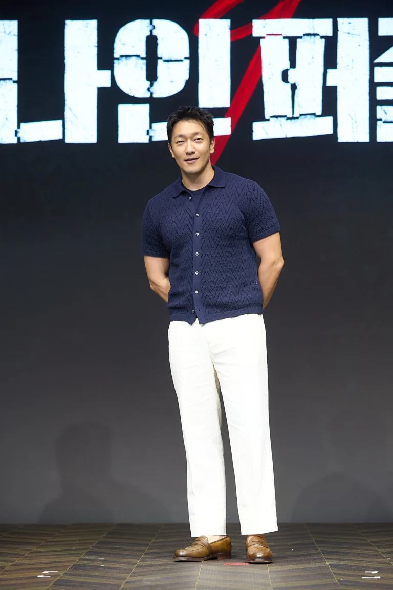 Disney+オリジナル韓国ドラマ『ナインパズル』制作発表会レポート記事内の4枚中9番目の写真