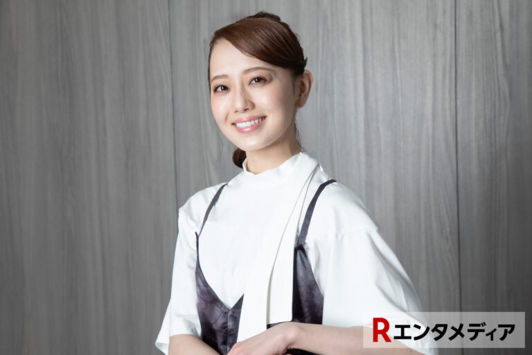 朝月希和が選ぶ、心に残る宝塚歌劇の必見3選：インタビュー後編記事内の4枚中6番目の写真