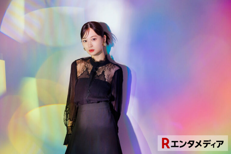 “感情を出せない主人公”とどう向き合った？ 山下美月、連ドラ単独初主演作を語る記事内の10枚中12番目の写真